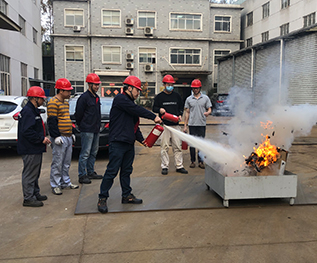 同力工業(yè)機(jī)械手